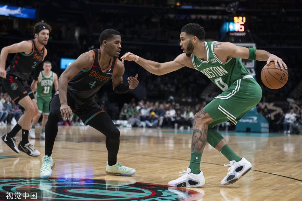 他们的足球 他们的足球