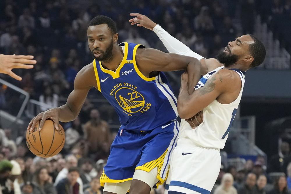 中场构建的 中场构建的