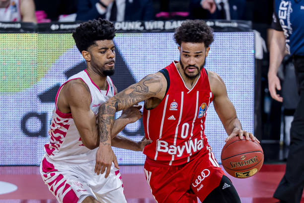 的中距离投 的中距离投