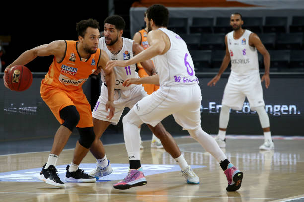 更是为了建 更是为了建